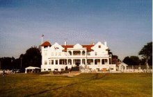 Toledo Yacht Club building